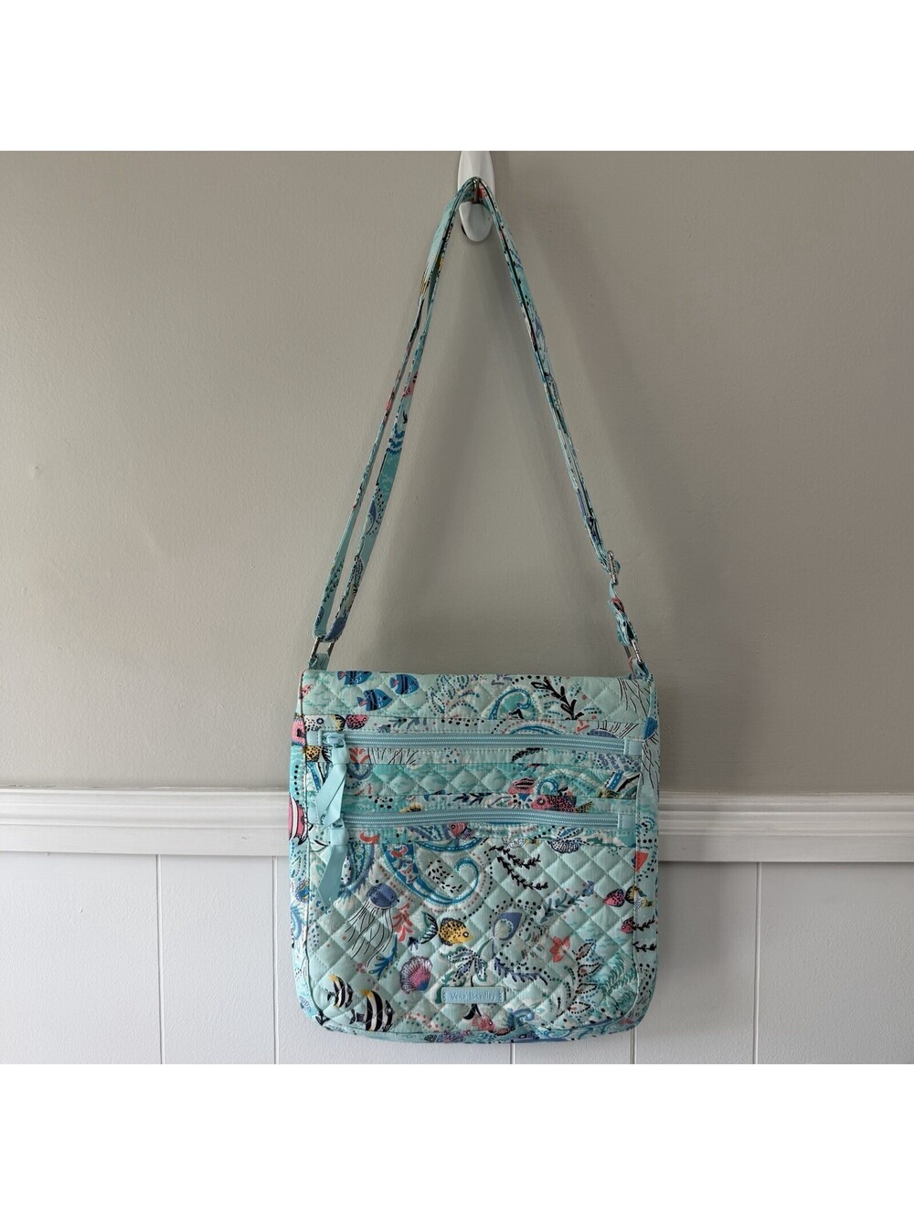 Vera Bradley Triple Zip Hipster Crossbody Purse in Paisley Wave Tropical Beach